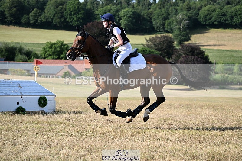 250803A-172316-18424 - R-810-Molly.Ashwin-GONTENDRO