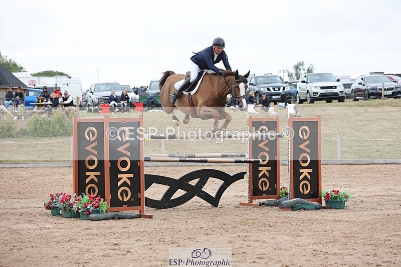 250719-182605-17959 - Cls 7, 3 Star Big Tour Break to End