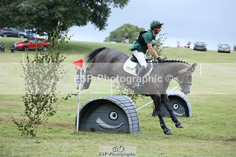 240825X-180027-38462 - 80cm XC 17.30 to End