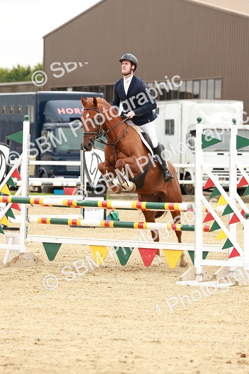 1I0A7204 - Class 3 - Senior Discovery - 1.00m