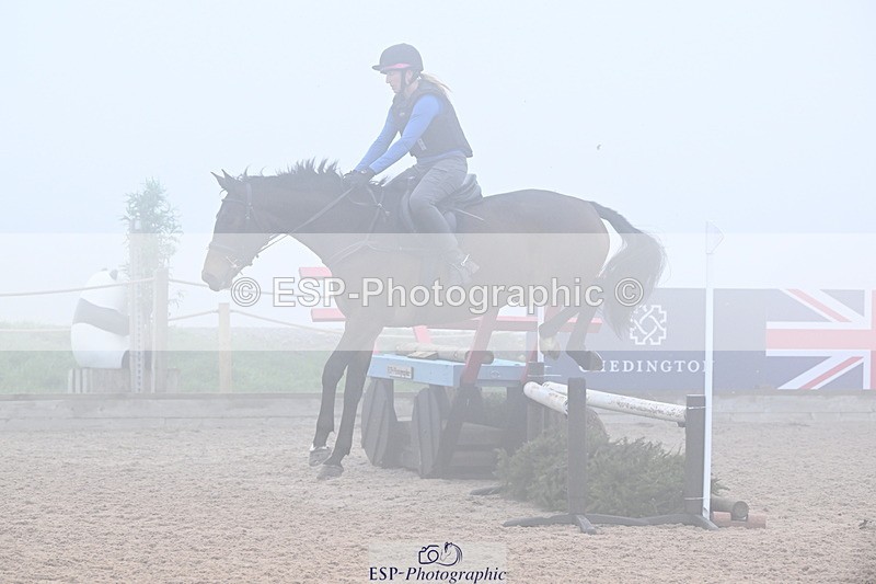 231021B-102452-00082 - 70cm