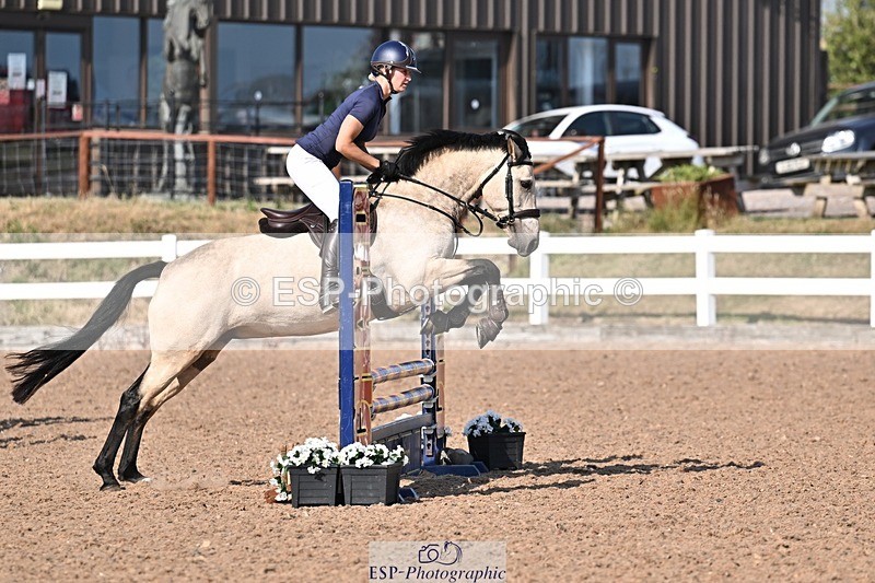 260714-172733-00211 - 70cm Classes
