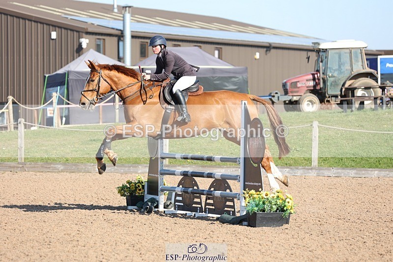 250402-095517-00069 - Cls 1 British Novice and 90cm Open