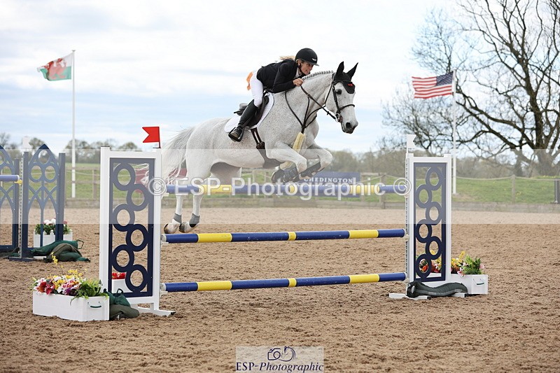 240419A-121616-07130 - Cls 6, 2 Star Medium Tour 1.35m