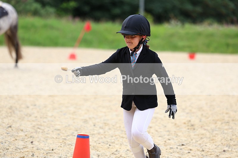 3E7A0065 - Egg and Spoon