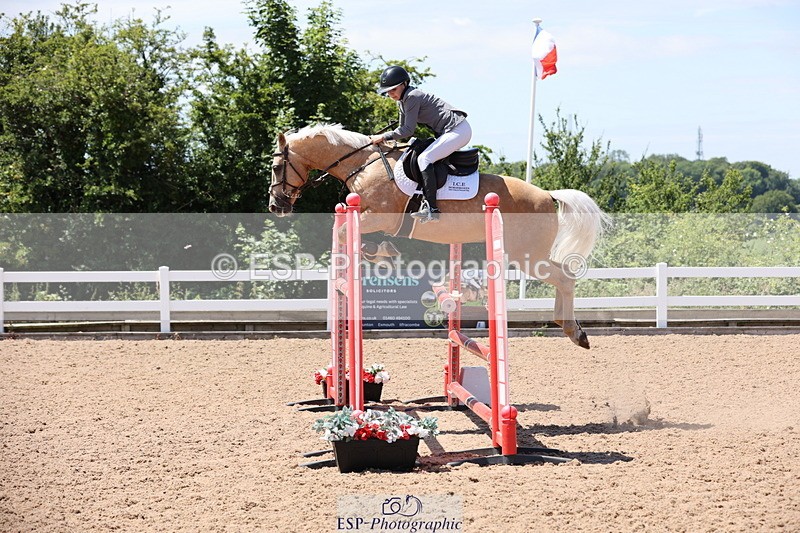 240629A-140132-06652 - Cls 19 Foxhunter and 1.10m Open
