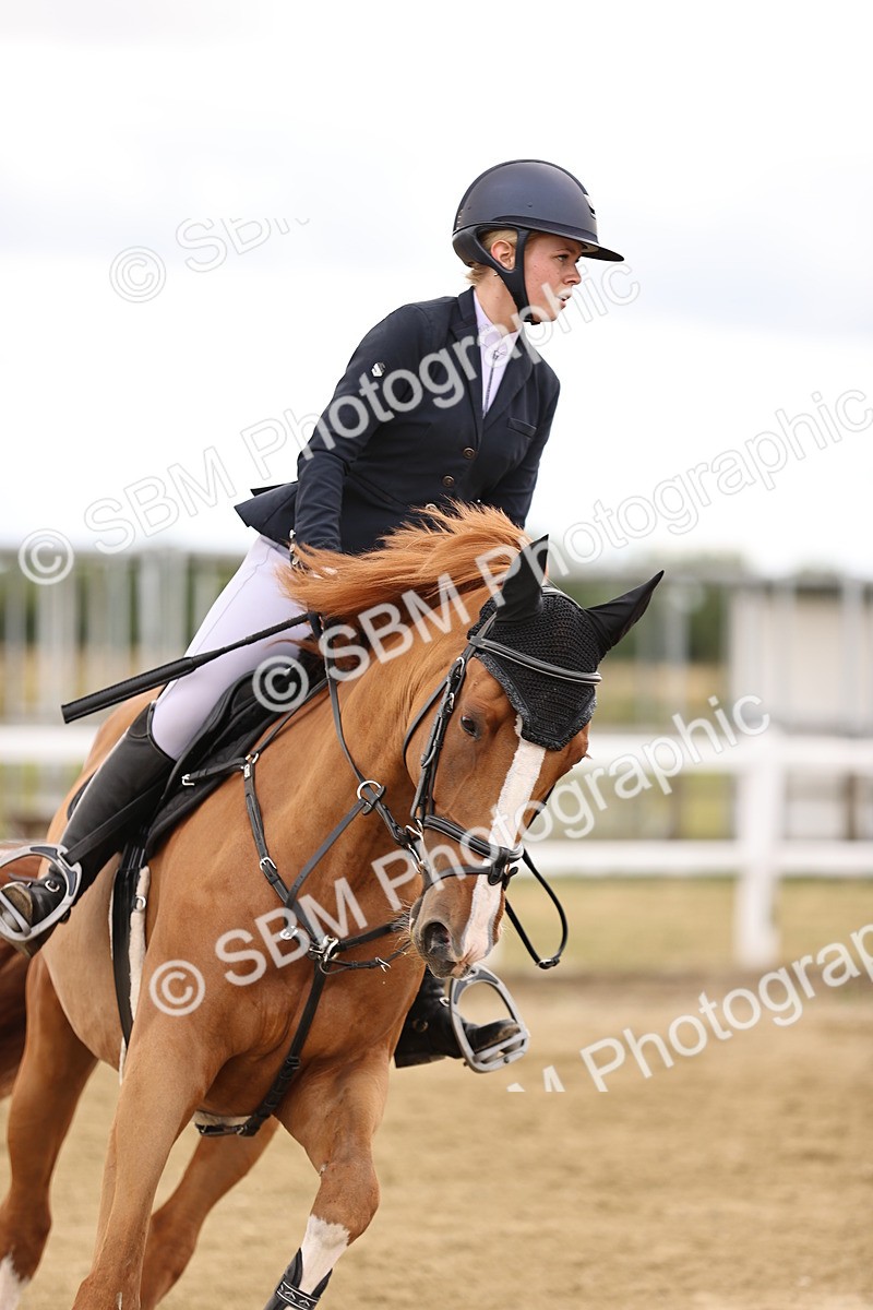 SBM_026908 - Class 13 - Senior Newcomers - 1.10m