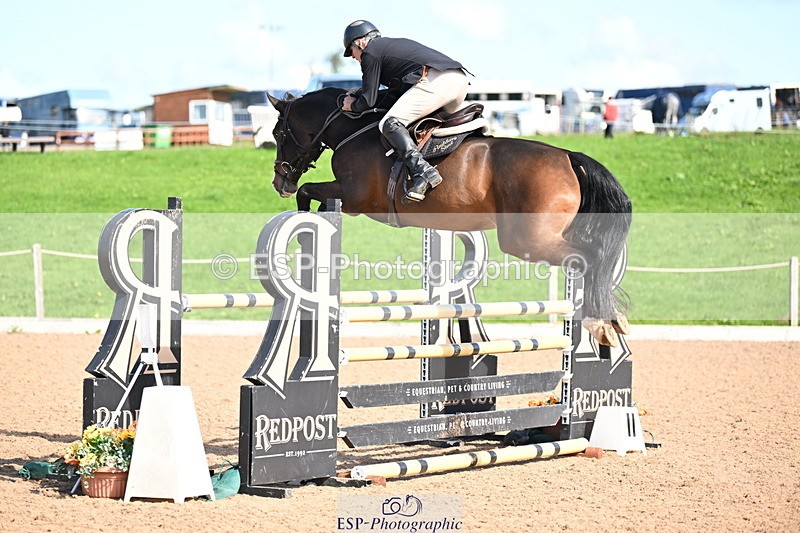 240913A-112832-03890 - Cls 14 Snr Newcomers