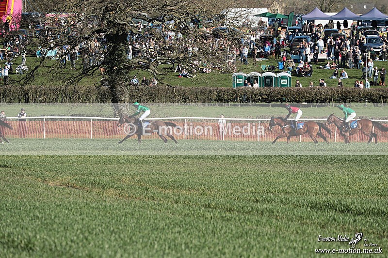 PtP 210326 819 - VWH Cirencester Races 21/03/26