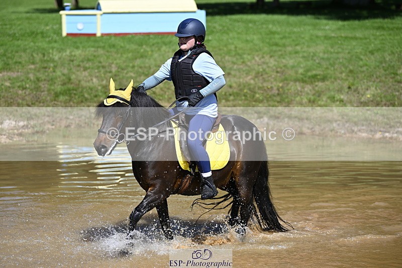 240728B-112116-00925 - Theo's Group XC