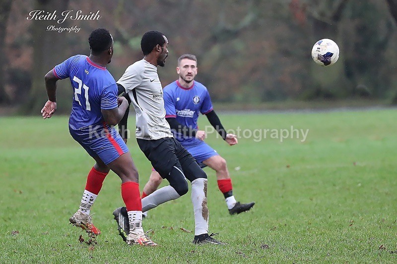 9KJS2784 - Pitch 1. AFC Spinney vs FC TEQ. 2025-12-07 Abington Park.