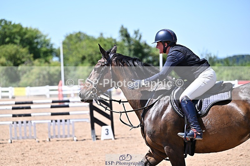 250712-121226-00536 - Cls 10 1.05m Amateur Qualifier