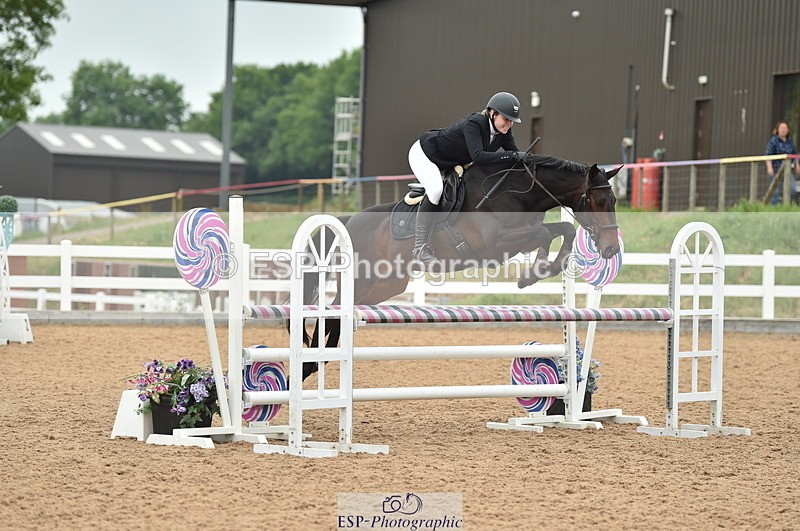 230611A-112730-04786 - Cls 33 95cm Amateur Qualifier