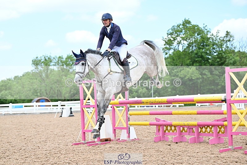 240605A-133019-00566 - Cls 3 Snr 1.05m Open