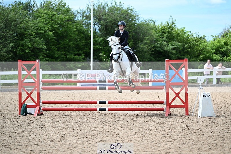 240608A-150428-01530 - Cls 11 Pony Newcomers and 1m Open