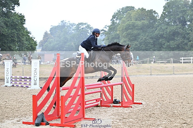 250830A-131527-06181 - Cls 22 95cm Amateur Quali