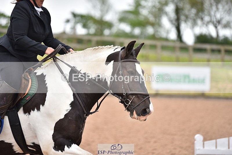 240528A-145928-00076 - 40 & 50cm