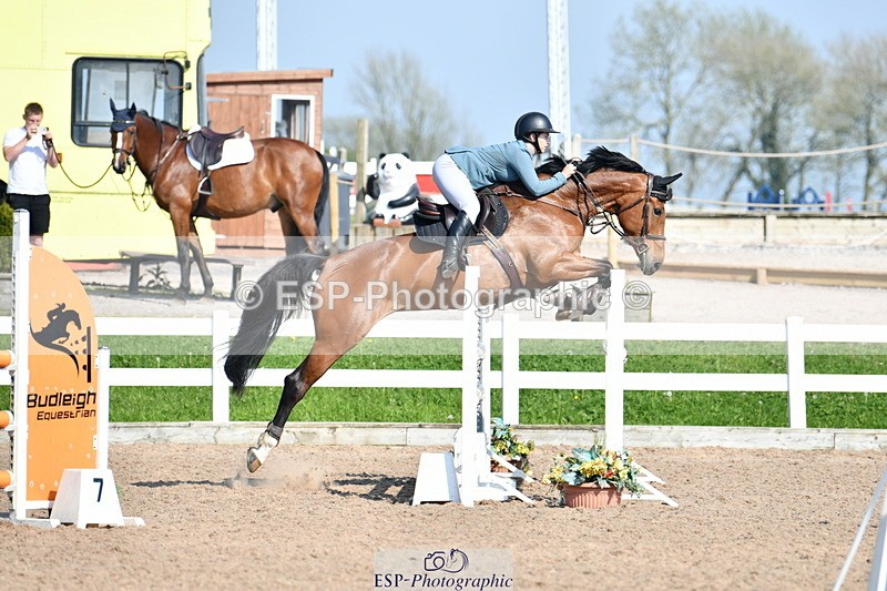 240512A-163730-19834 - Cls 44 1.05m National Am Quali