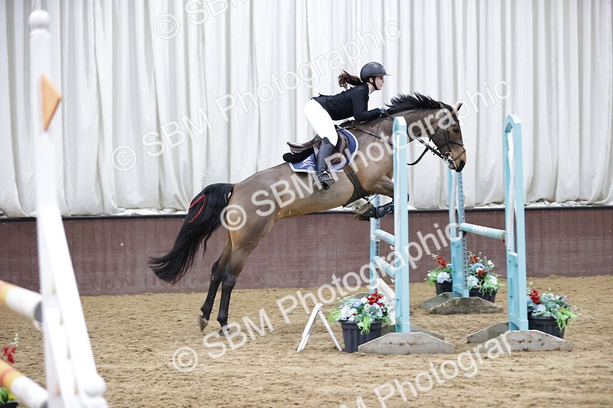 SBM_001235 - Class 4 - Senior Newcomers/ 1.10m Open