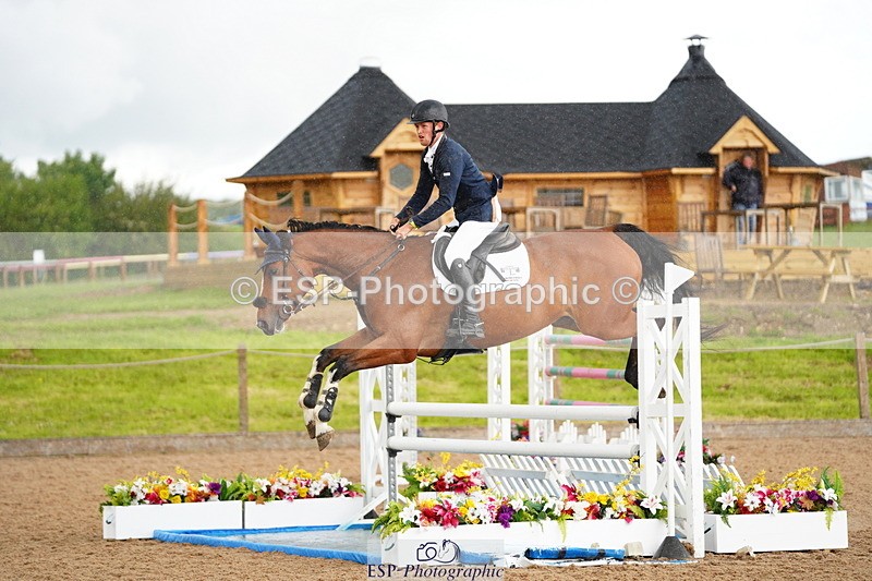 240526A-125928-08209 - Cls 27 Chard Equ May Grand Prix