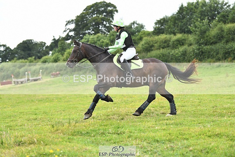 240630-154212-02621 - 708-Maddie_Julian-Carbis_Jewels