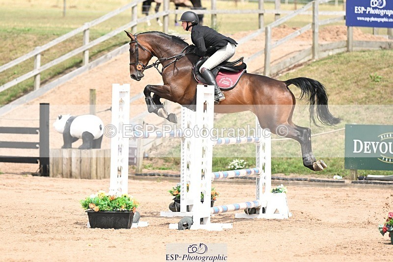 250726-142236-06922 - Cls 15 Snr Foxhunter