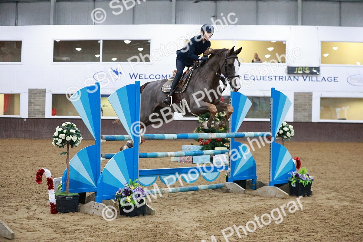 SBM_001388 - Class 5 - Senior Foxhunter 1.20m