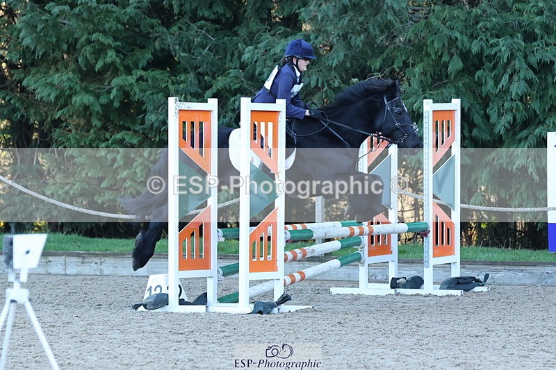 250209A-084620-00077 - 70cm