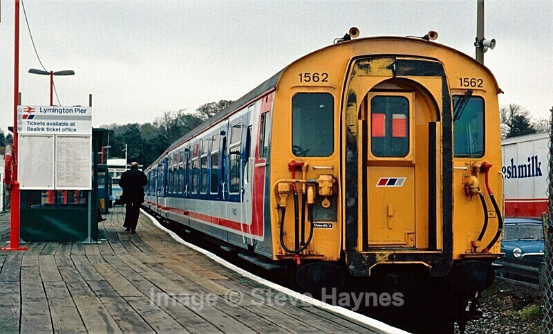 17th April 1989 - Lymington Pier, Hampshire