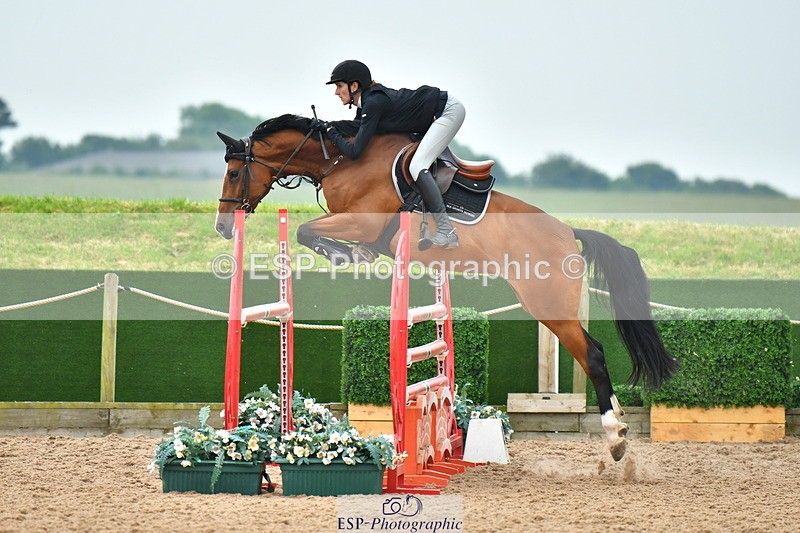 230610A-135135-03647 - Cls 16 Foxhunter