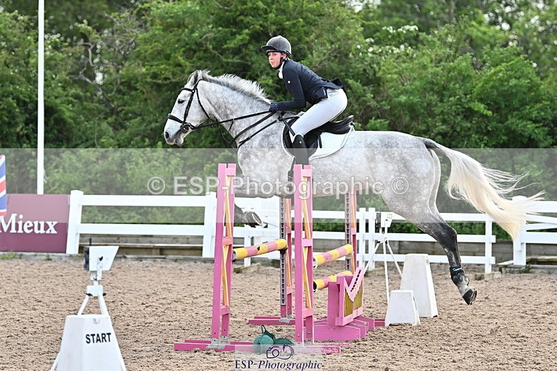 240514A-192530-00577 - 90cm