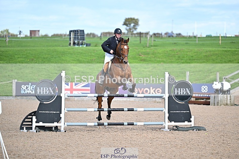 251001-142911-00467 - Cls 5 National 1.15m Members Cup