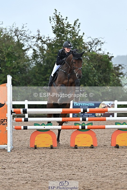 240925A-124412-00670 - Cls 3 Snr 1.05m Open