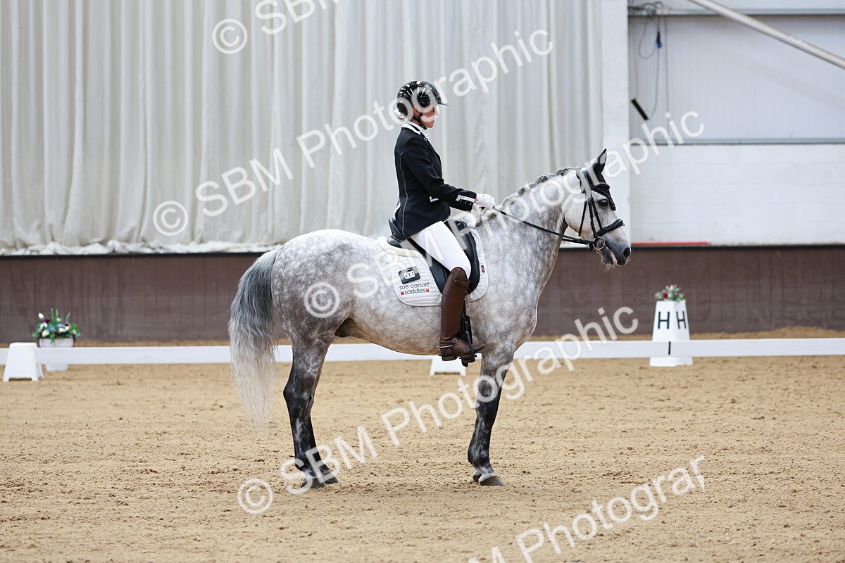 SBM_007165 - Class 6b - Novice 6 - 8.56-9.24