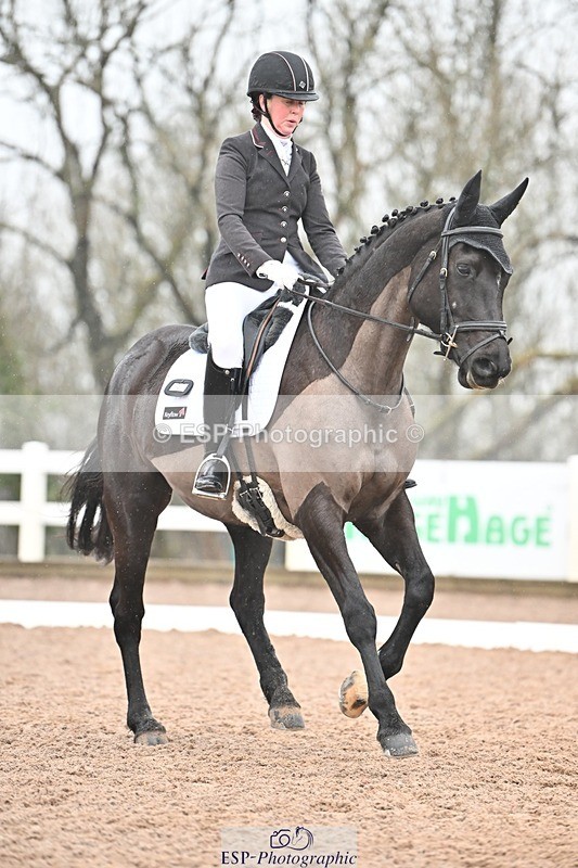 250215-134206-03920 - 191-Julia.Walker-Maygar.Tiki