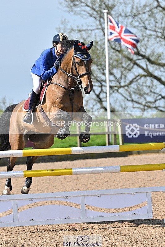 240509A-103919-00942 - Cls 8 Foxhunter