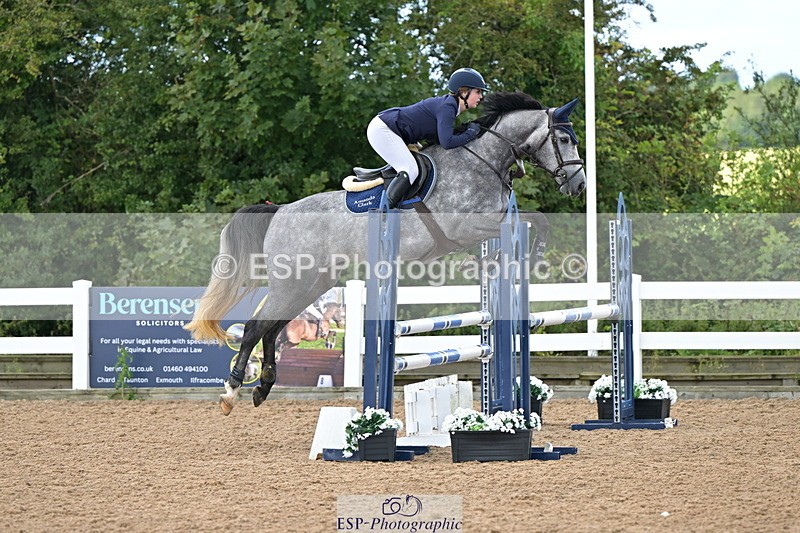 240912A-105049-01036 - Cls 9 Snr Discovery and 1m Open