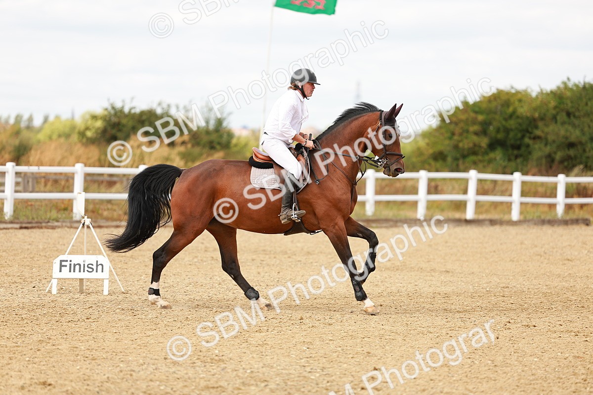 SBM_007099 - Class 4 - Senior British Newcomers - 1.10m