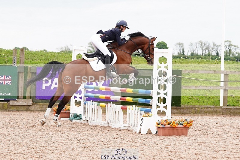 250505-154532-05104 - Cls 10+11 Children on Horses