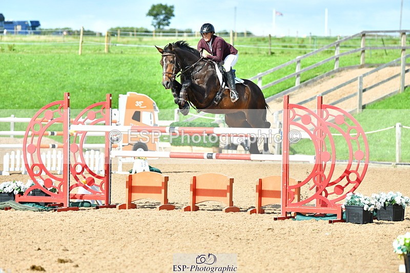 230729A-165000-07590 - Cls 18 National 1.30m