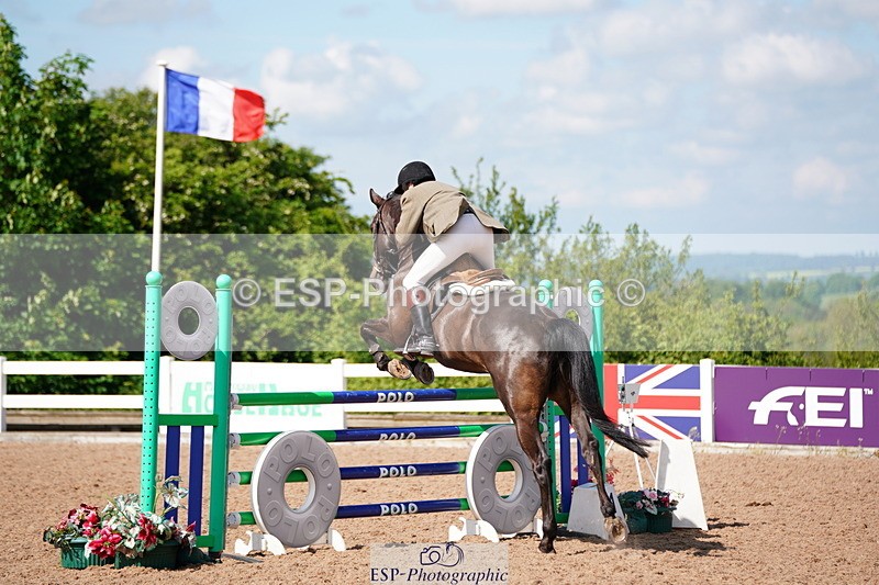 240525A-094226-05158 - Cls 13 Snr 1.05m and 1.10m