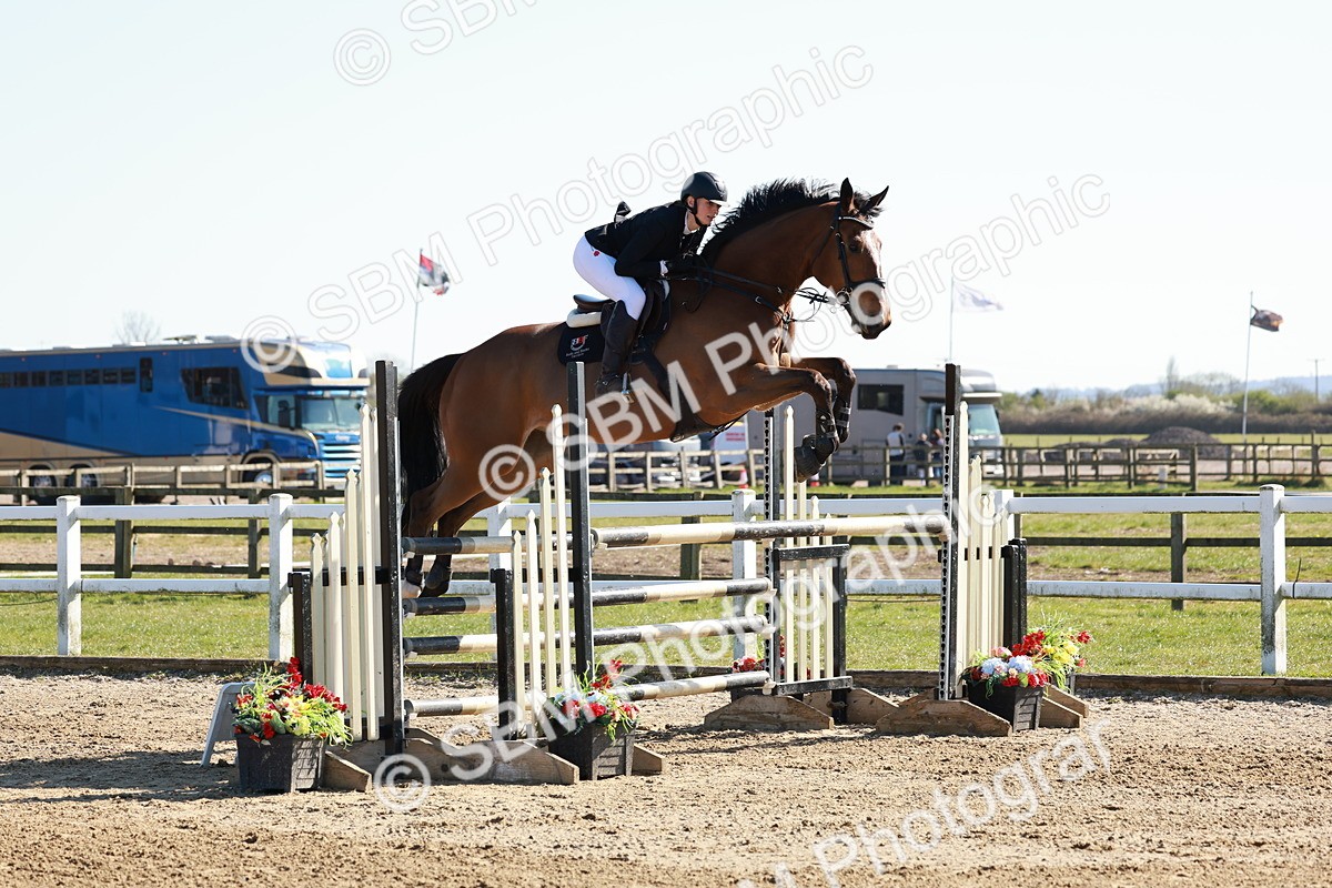 SBM_004980 - Class 18 - Senior Foxhunter - 1.20m