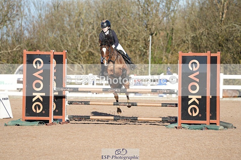 251130-111951-01037 - Cls 5 Pony Discovery & 90cm Open