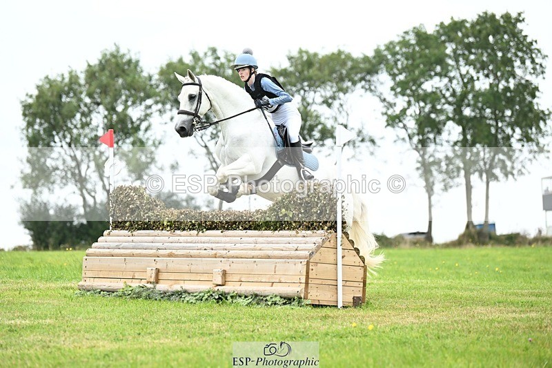 240831A-141843-03686 - 256-Tiarna.Falco-AUGHNAKEERAGH.DANNY