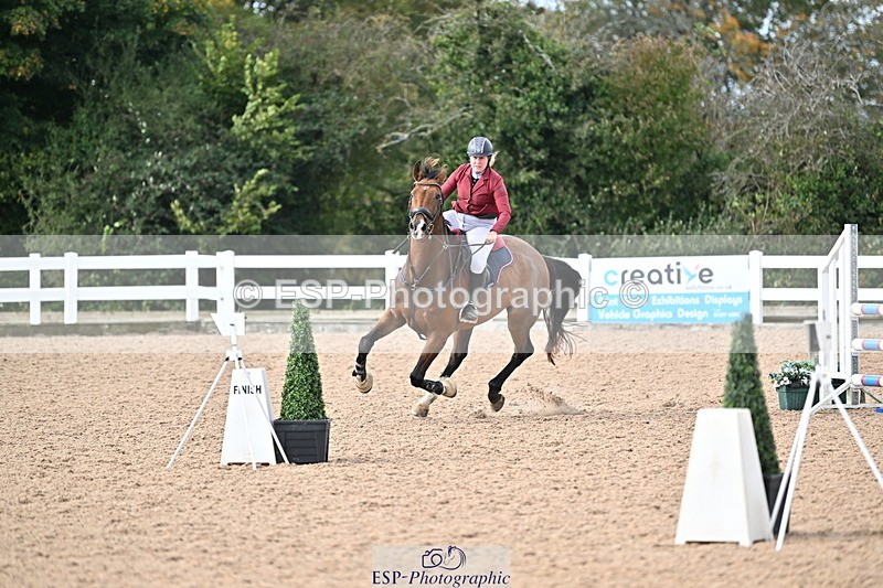 241005A-113452-03431 - SAT Cls 17 95cm Amateur Quali