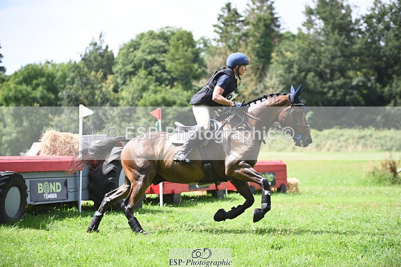 240804-120938-12643 - 321-Samantha_Lewis-KNOCKRIGG_BRONCO