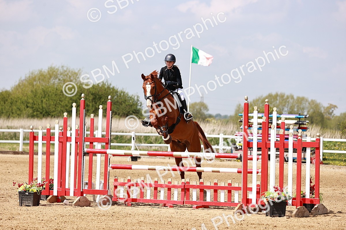  - Class 24 - Senior Newcomers - 1.10m