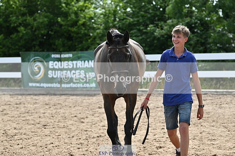 240717A-161258-03357 - Trot Up 4pm to 5pm