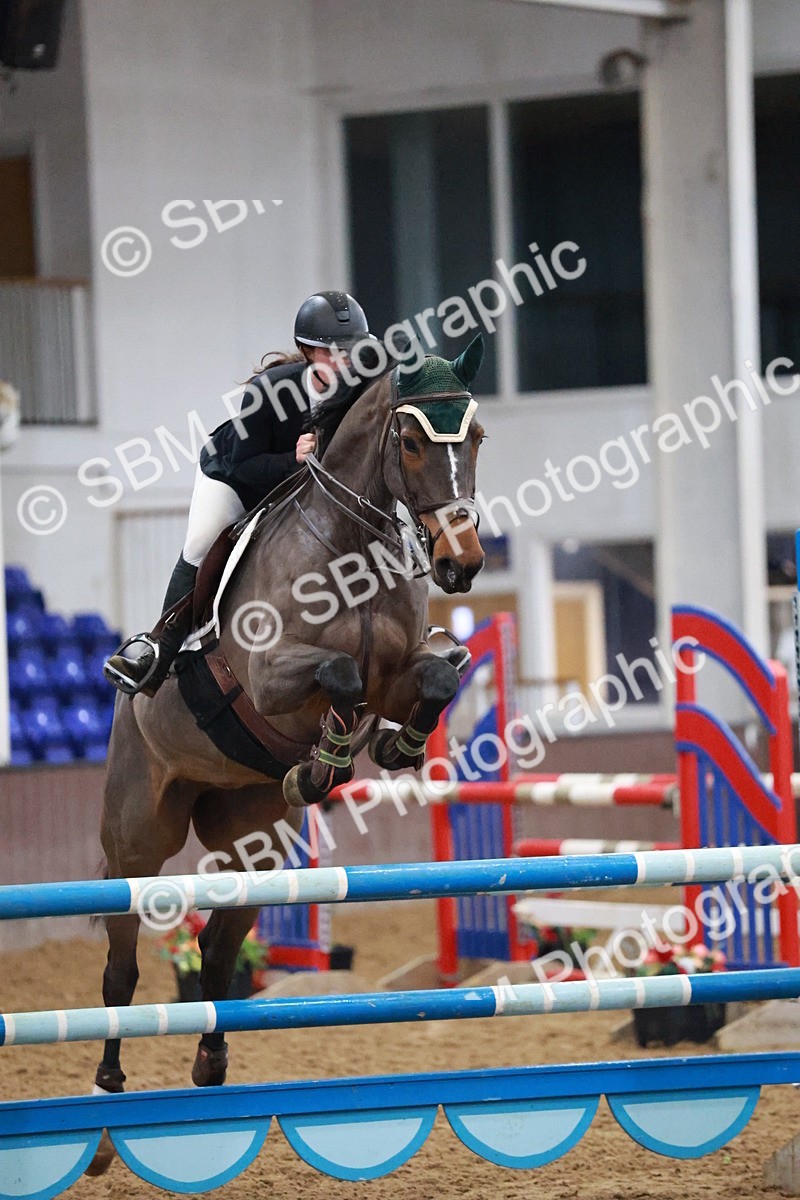 SBM_004490 - Class 17 - Senior Newcomers - 1.10m