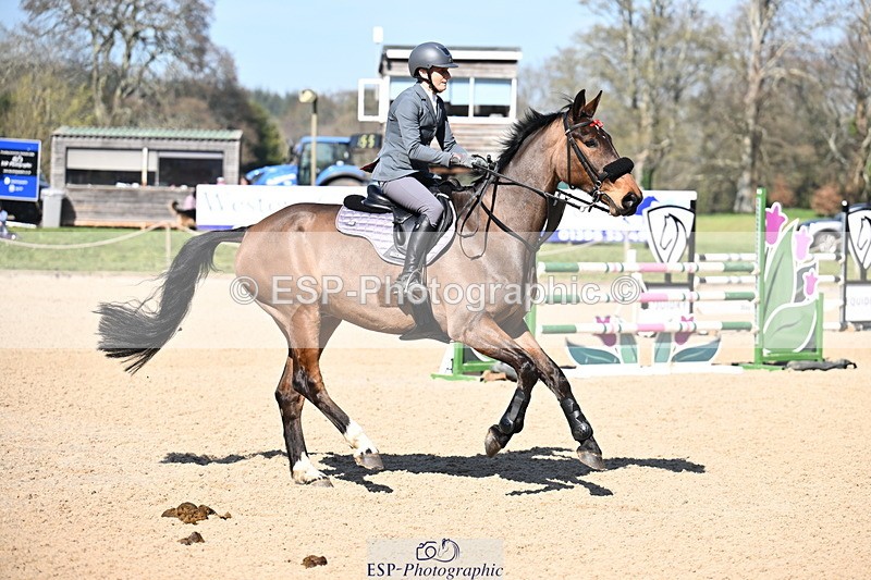 260321A-131546-00735 - 5 Newcomers 1m 10